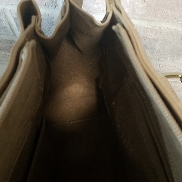 Pink Haley Purse - Picture 7 of 8